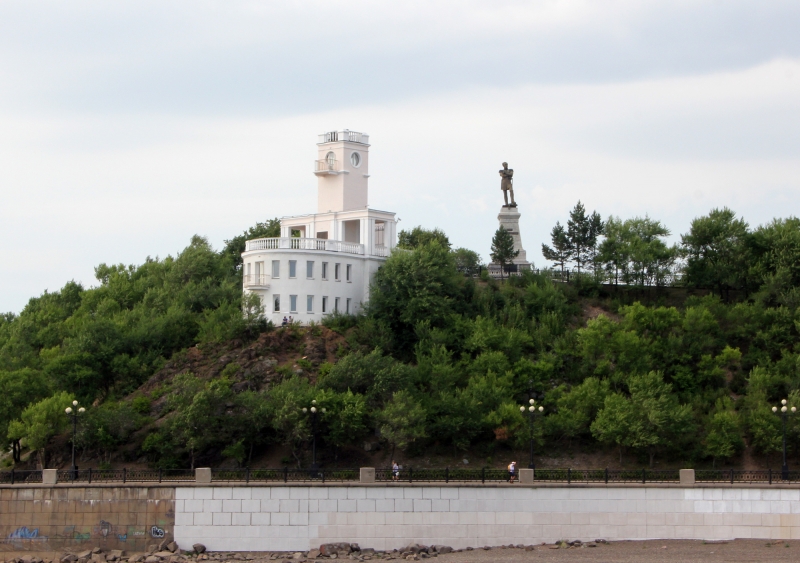 Утес в хабаровске фото